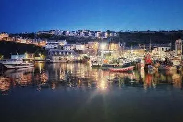 Aamiaismajoitus (B&B) An Mordros 15 Polkirt Heights