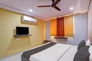Hotel Avk Inn