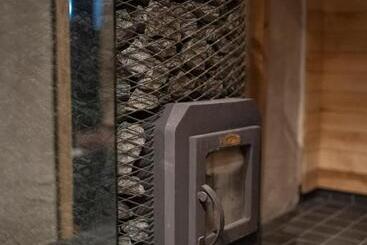 15 Minutit Haapsalust, ööbimine Klaaskuplis