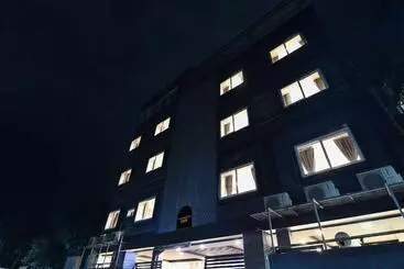 Hotel Super Townhouse Oak Sayhallo Ecstasy