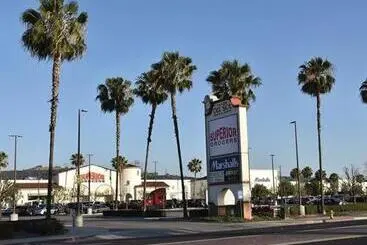 ユースホステル Humble Abode At El Monte
