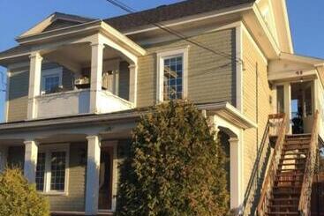 مبيت وإفطار Kutukuniutshuap