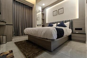 Hotel Asiana Sky Motera Ahmedabad