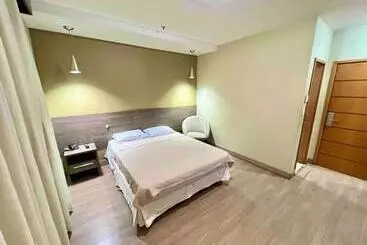Aparthotel Iguassú Suítes   602