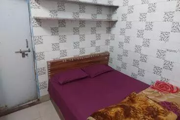 Szálloda Annu Bhai Sewa Sadan
