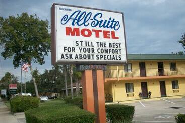 All Suite Motel