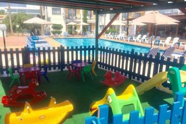 Carina Hotel Apartments