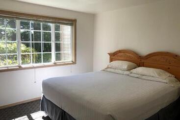 Hotelli The Landmark Inn