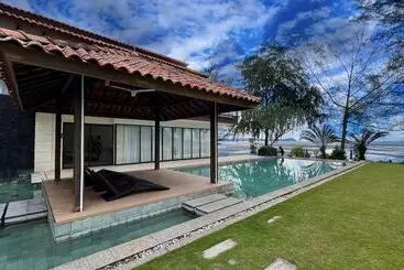 Wille Pantai Indah Lagoi Bintan