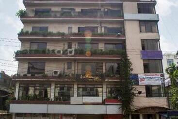 Meridian Hotel & Restaurant