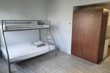 هتل آپارتمان Noisy Residence