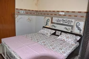 Pensió River Rest Home Stay