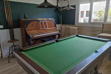 Pension Suite Avec Billard Et Jacuzzi