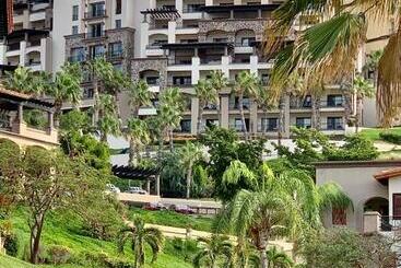 Lomakeskus Pueblo Bonito Sunset Beach