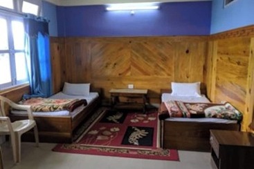 هتل Mon Kyimojong