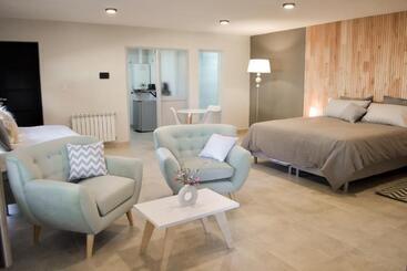 هتل آپارتمان La Isabel