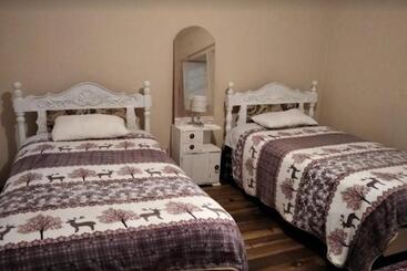 Пансион El Andarin Home Stay