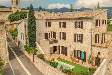 Bed and Breakfast La Maison Wisteria