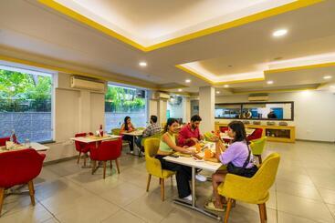 The Hosteller Gurugram