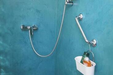 Bed and Breakfast Tombe La Nèfle