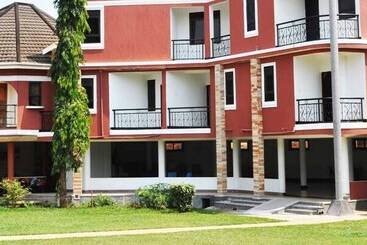 De'place Hotel Hoima