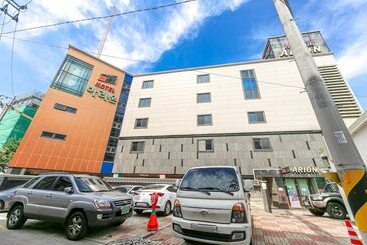 فندق على الطريق Daegu Dongseongro Arion