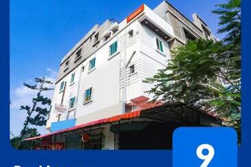 Hotel Fabexpress Shiva’s Inn