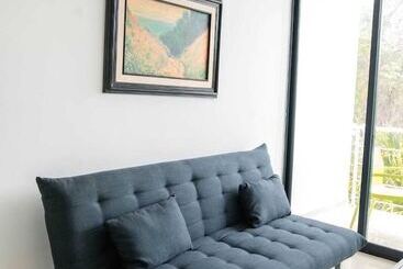 Hotel & Suites Yuca Ville