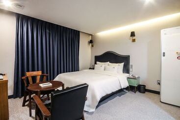 모텔 Busan Oncheonjang Hotel Mithuna