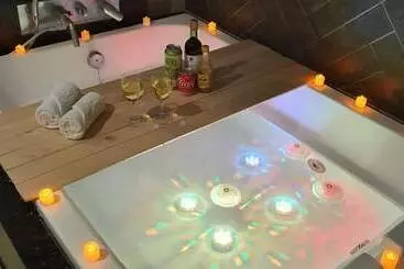 مُتل Daejeon Yuseong Spa Tower