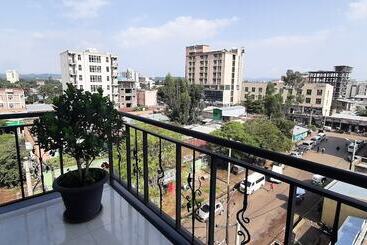 فندق Abay International