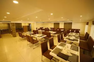 Hotel Kkm International
