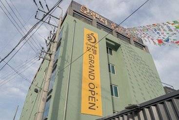 Motel Pohang Ocheon Orange