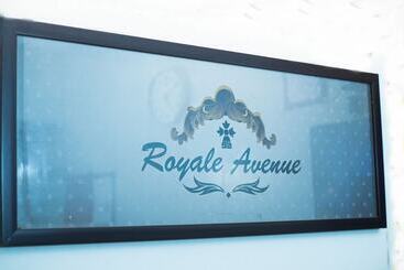 Royal Avenue By F9 Hotels