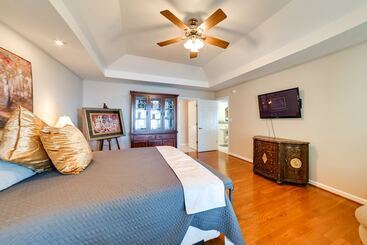 별장 Lake Barkley Home W/ On Site Beach: Boat + Swim!