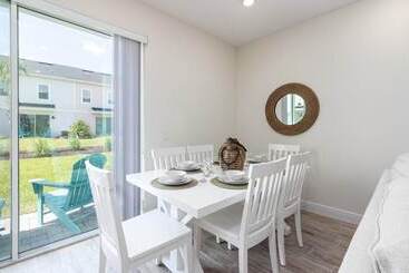 کلبه Barefoot Bungalow At Margaritaville