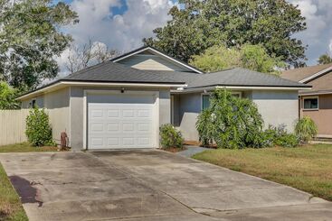 Dom wiejski Ponte Vedra Beach Family Home: 2 Mi To Beaches!