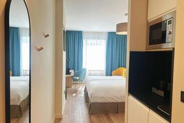 هتل Hôtel Oden Paris Ivry