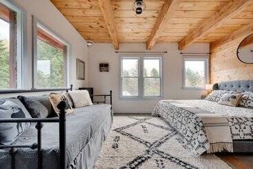 コテージ Luxe 14 Acre Vermont Countryside Lodge!