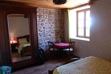 بنسيون Les Chambres De L'ouest