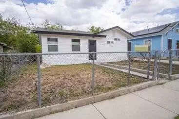 コテージ Serene 2br/1ba Residence In Peaceful San Antonio