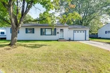 コテージ South Burlington Home W/ Seasonal Pool!