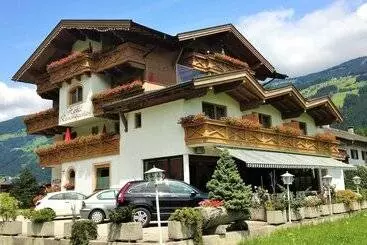 ホテル Restaurant Rosengarten