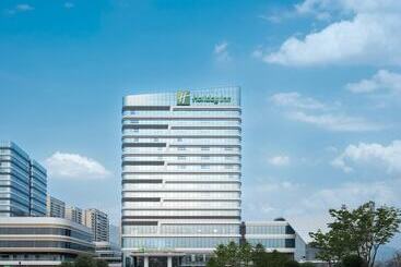 בית מלון כפרי Holiday Inn Chengdu East By Ihg