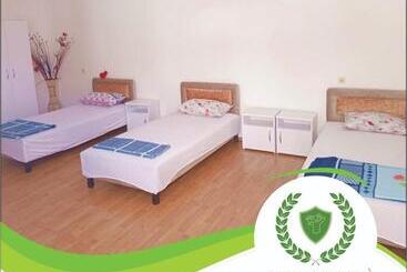 Retkeilymaja Green Moonlight