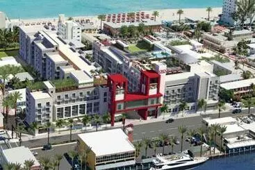 هتل آپارتمان Costa Hollywood Beach Studios