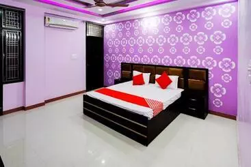 ホテル Oyo Flagship Kanpur City House