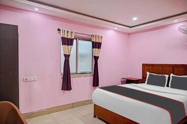 Oyo Flagship Hotel Asha Inn