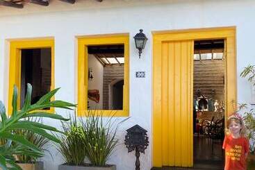 فندق فئة نجمة واحدة Casa Amada