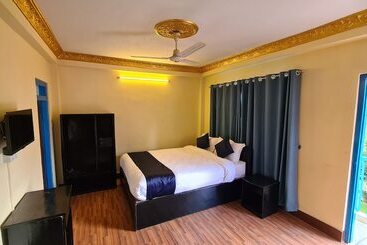 هتل Temple Town Inn